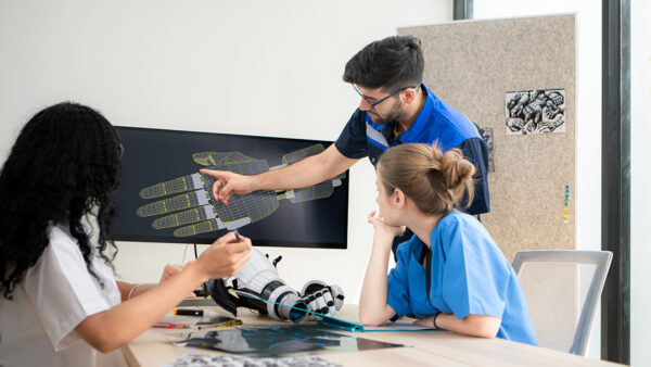 Image showcasing The Importance of Technical Skills in Careers - Eduwik